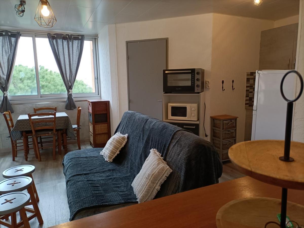 Le Clin D'Oeil Sur Le Port. Appartement Gruissan Buitenkant foto