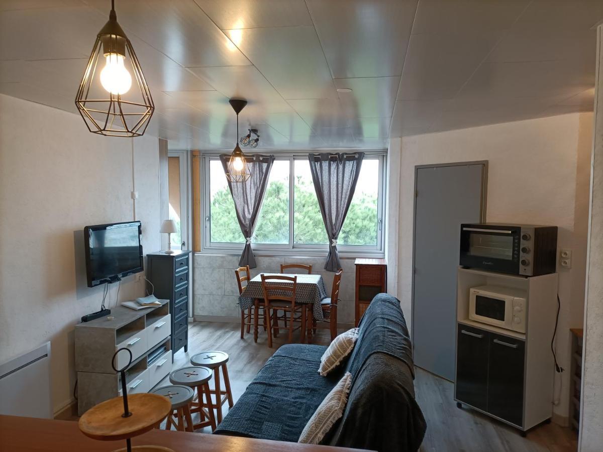 Le Clin D'Oeil Sur Le Port. Appartement Gruissan Buitenkant foto
