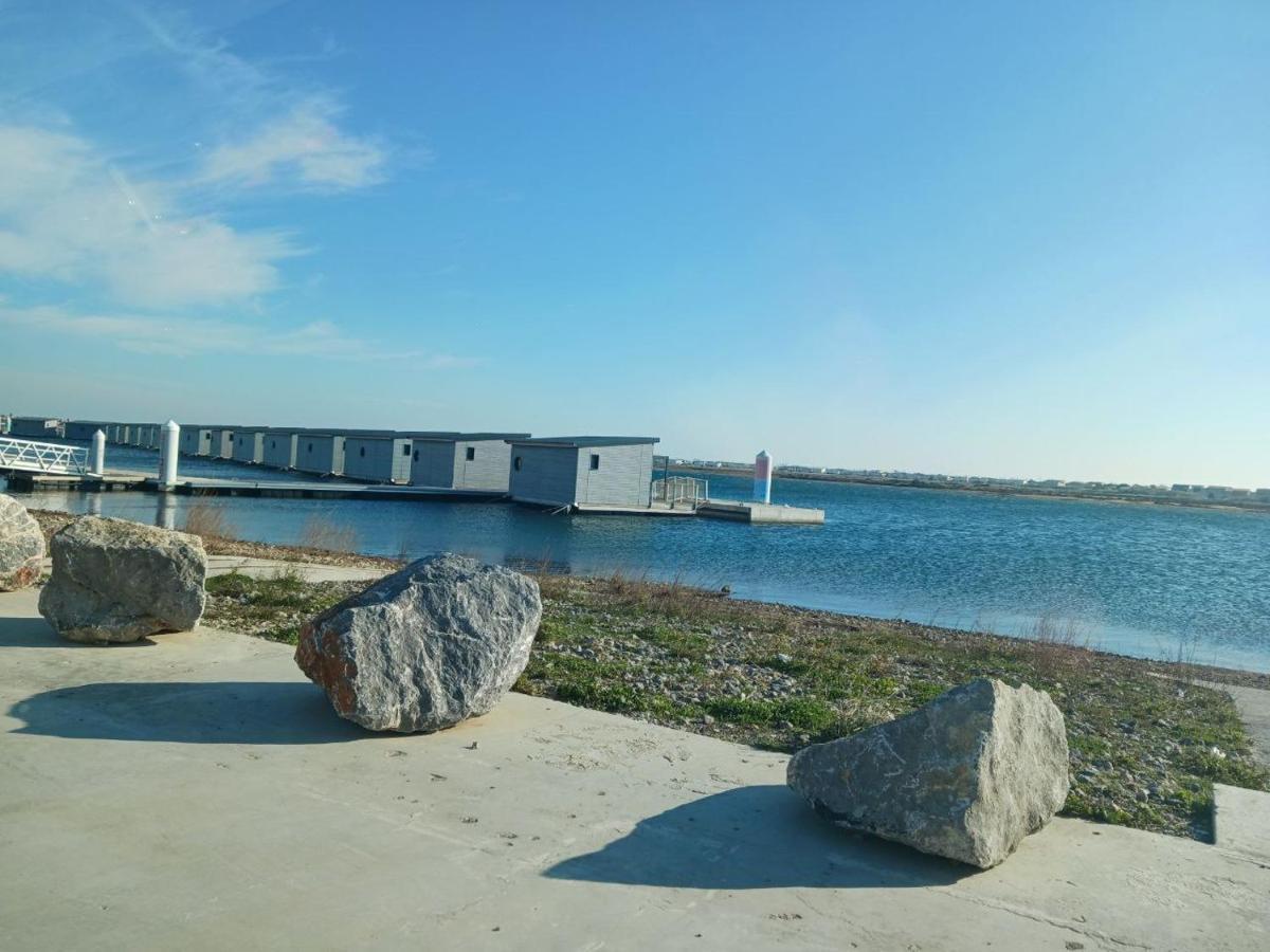 Le Clin D'Oeil Sur Le Port. Appartement Gruissan Buitenkant foto